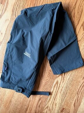 Men's Black Technical Cargo Pants by Pas Normal Studios